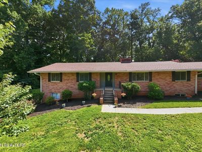 3304 Timberlake Dr