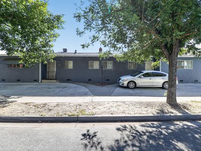 1200 Carver Rd
