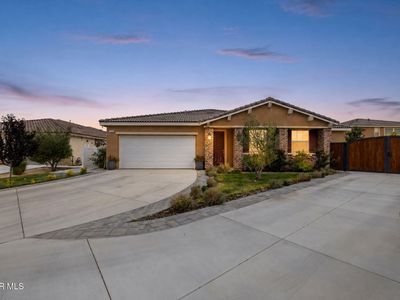 2123 Helconia Ct