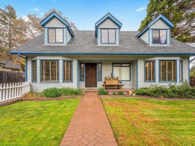 1096 W Standley Street