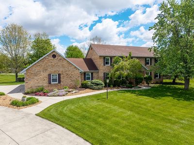 9224 Laurel Hurst