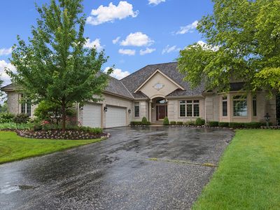 6650 White Pine Way