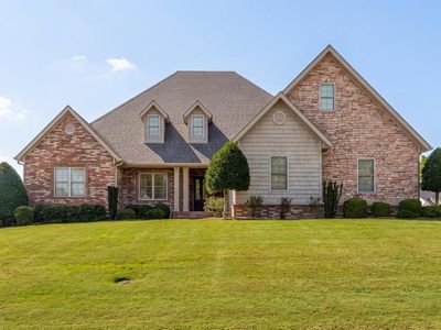 14 Victor Dr