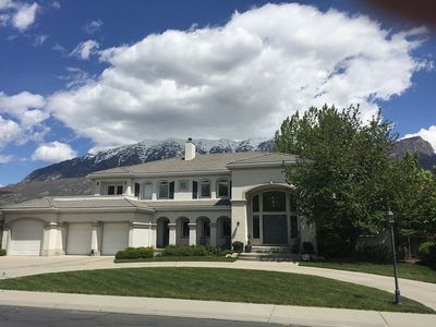 3322 N Cottonwood Ln