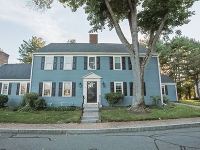 Property at 18 Muster Ct Unit 18, Lexington, MA