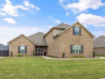 26381 Woodfield Dr
