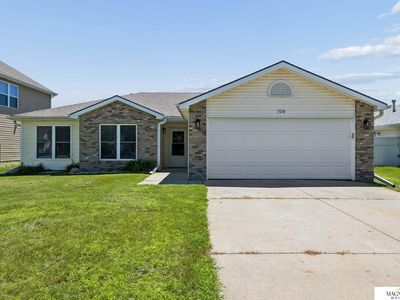 706 Lamont Dr