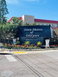 6020 Shore Blvd S APT 903