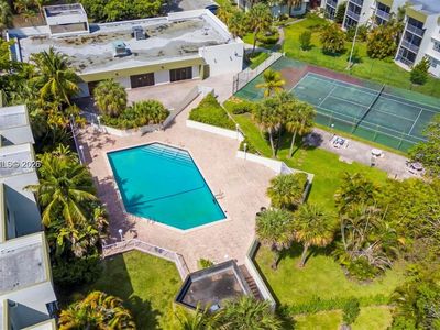 4235 N University Dr APT 115