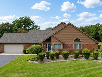 949 Cornwallis Ln