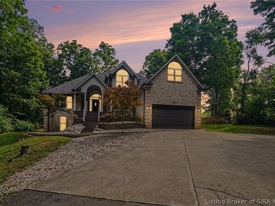 8104 Hidden River Trace
