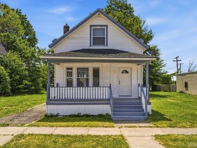 23 Cayuga St