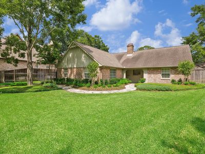 12107 Beauregard Dr