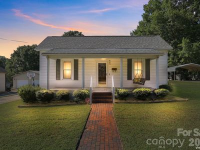 609 Poplar Ave