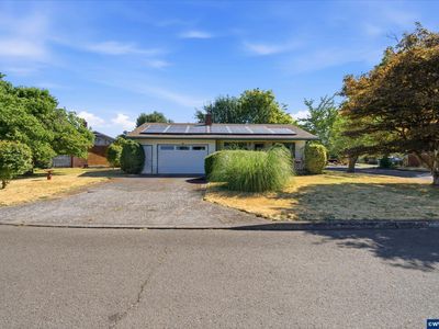 1404 Umpqua Rd