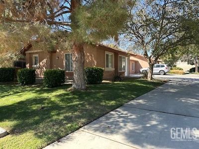 712 Greenwood Meadow Ln