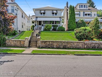 505 Crown Ave