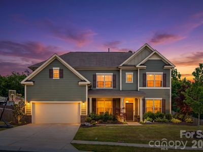 840 Oak Manor Dr SE