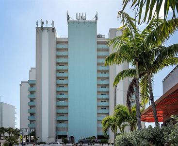 11000 Gulf Blvd #804-805