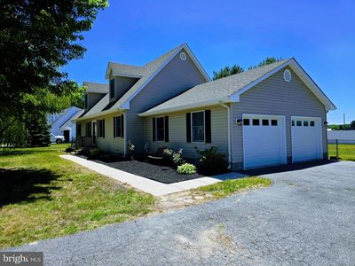 34 John Andrews Dr