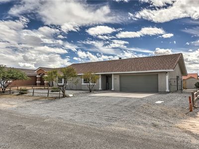 881 Lone Pine Rd
