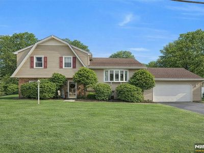 236 Oak Ave