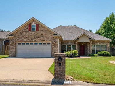211 Willow Bend Cir