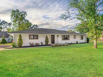 322 Broadview Cir
