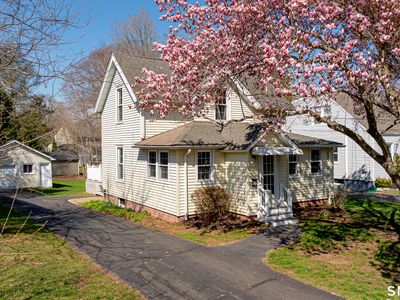 22 Colony Street