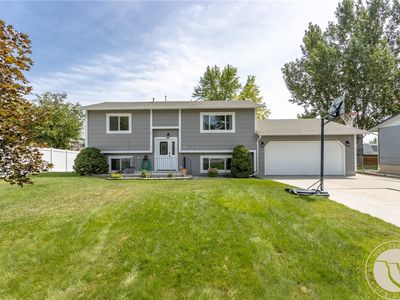 715 Torch Dr