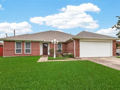 3413 Blue Wing Dr