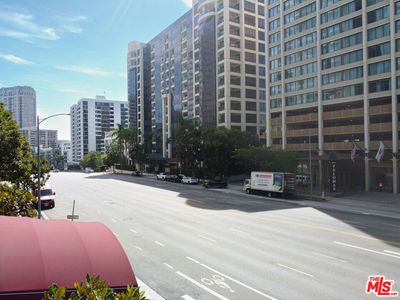 10747 Wilshire Blvd Ph 4