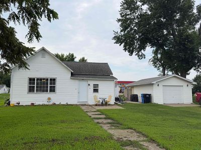 84 Hardy St