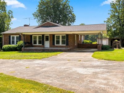 421 Elam Rd