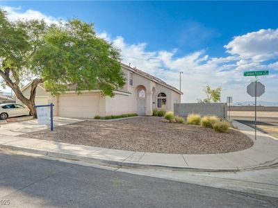 7528 Golden Yucca Dr