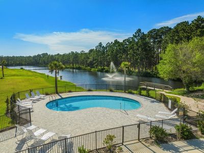 Property at 54 Kara Lake Dr, Pt Washington, FL