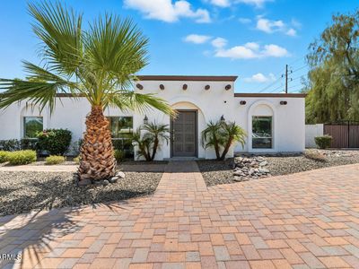 5601 E Sweetwater Ave