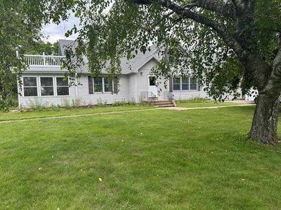 818 River Rd