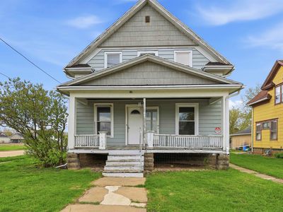 502 Adams St