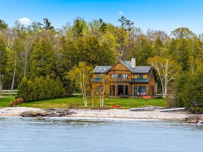932 Cottage Rd