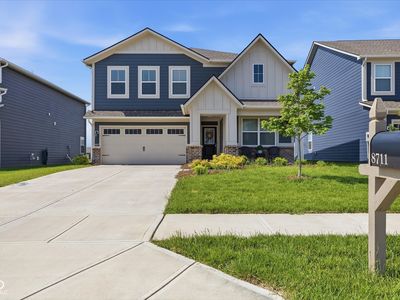 8711 Laurelton Pl