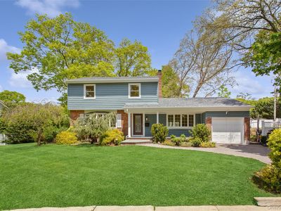 15 Locust Road