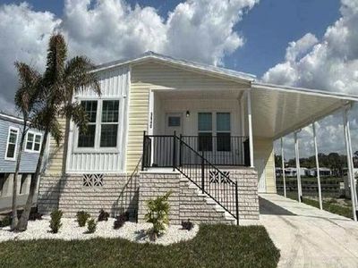 Property at 34575 Robins Song Rd #852, Zephyrhills, FL
