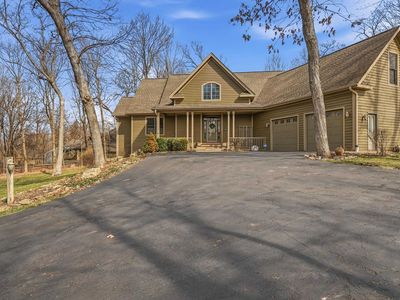 3 Vista Ridge Dr