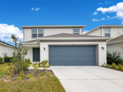 5302 Royal Point Ave