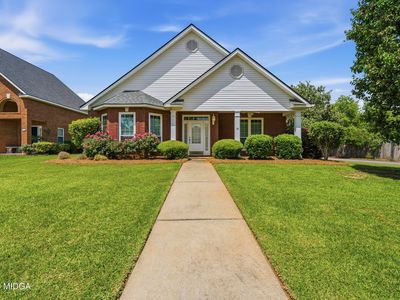 100 Jamestown Ct