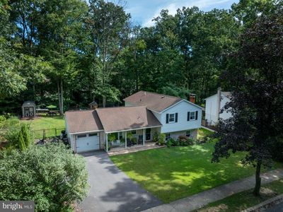 461 Canterbury Dr