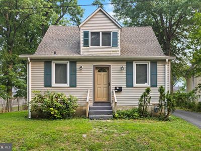 127 Green Ln