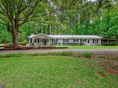 Property at 18 Glen Cannon Trl, Newnan, GA