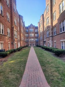 48 N Menard Ave #B3